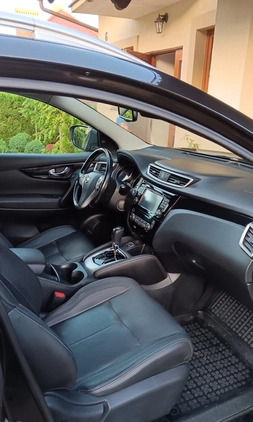 Nissan Qashqai cena 47900 przebieg: 207000, rok produkcji 2014 z Człuchów małe 191